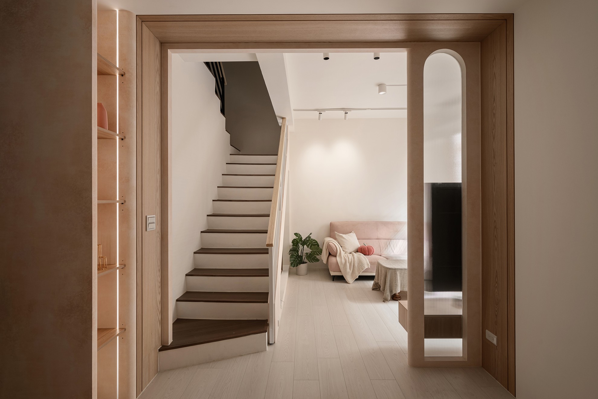 粉霧框景_五口甜蜜日常