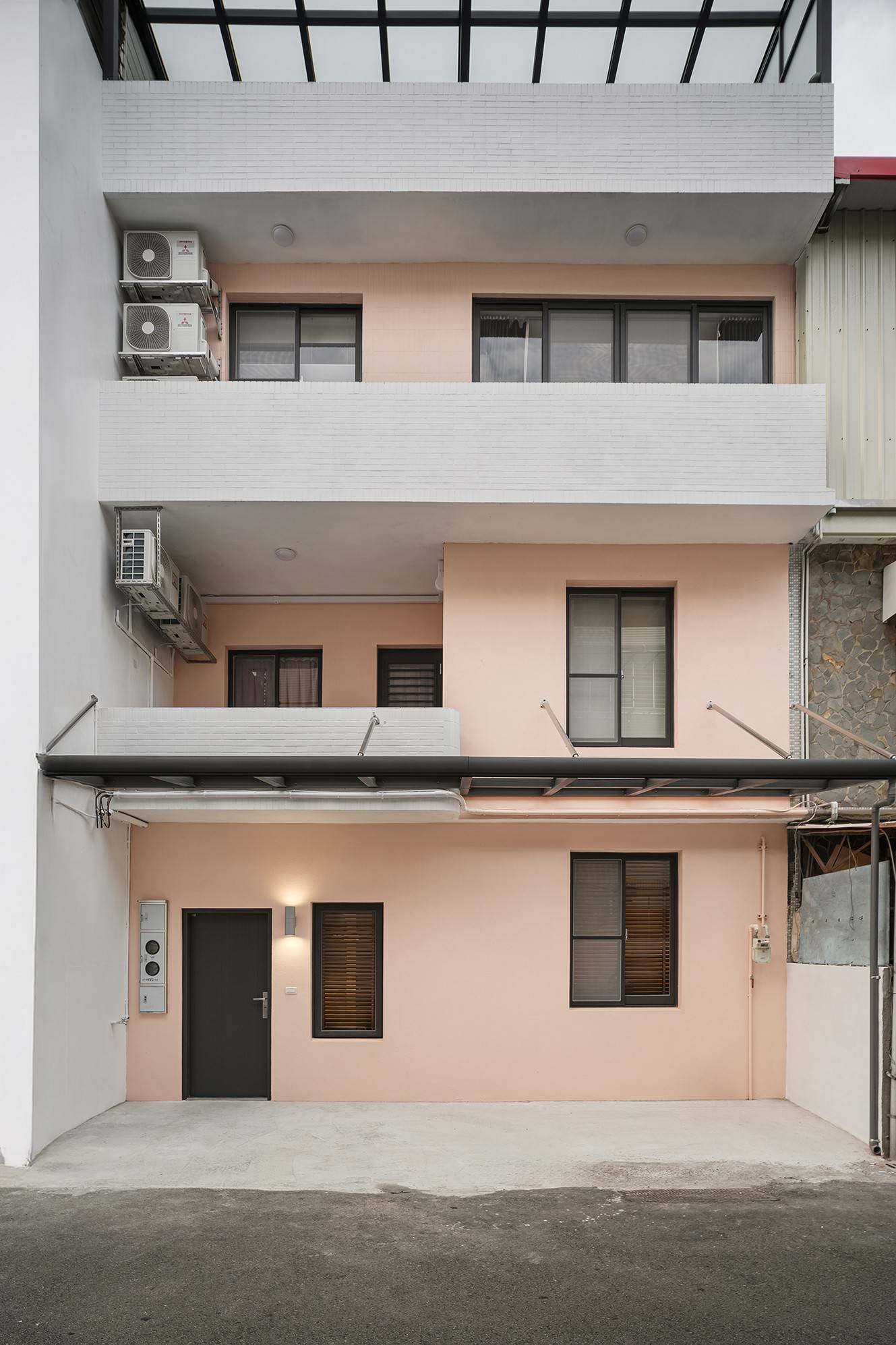 粉霧框景_五口甜蜜日常