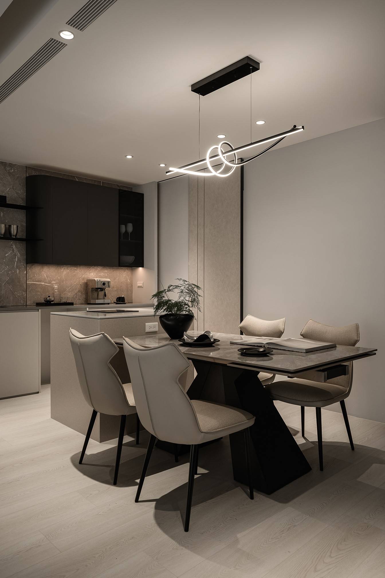 一屋三代_層居之所