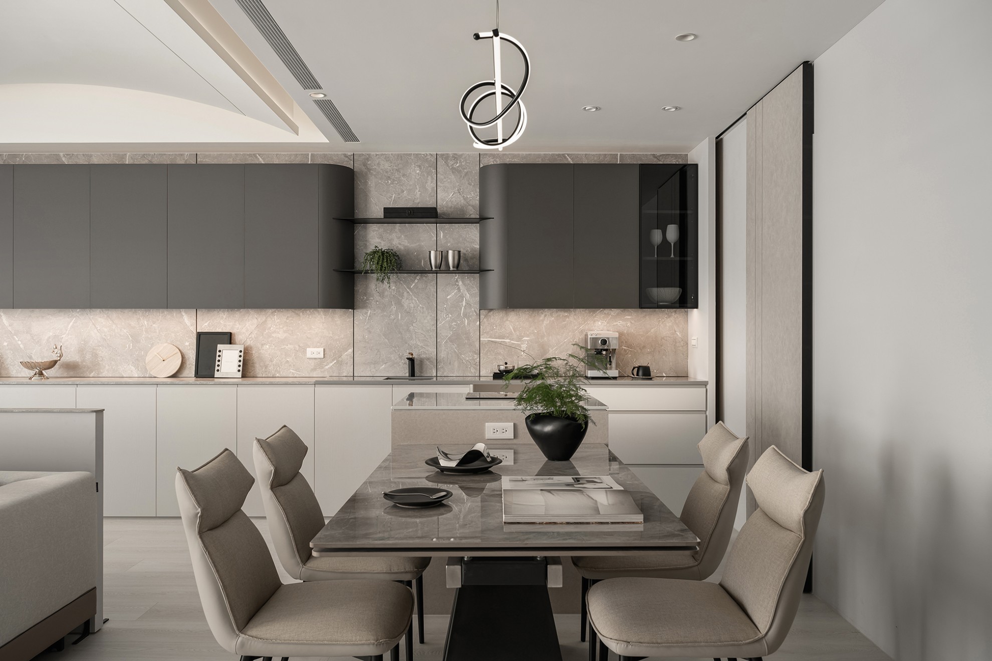 一屋三代_層居之所