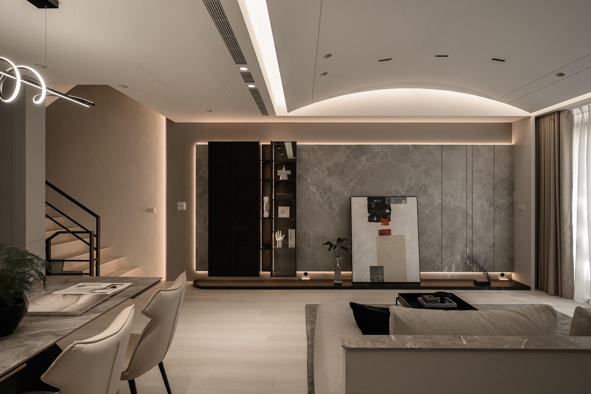 一屋三代_層居之所