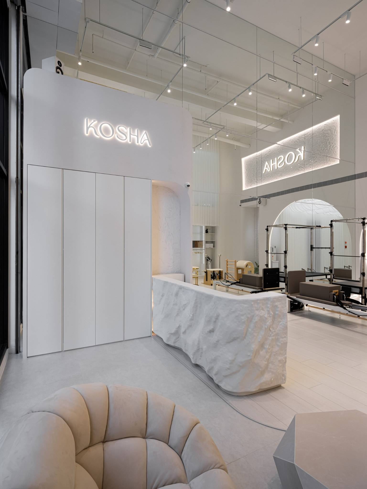 柔白序曲_皮拉提斯夢想館