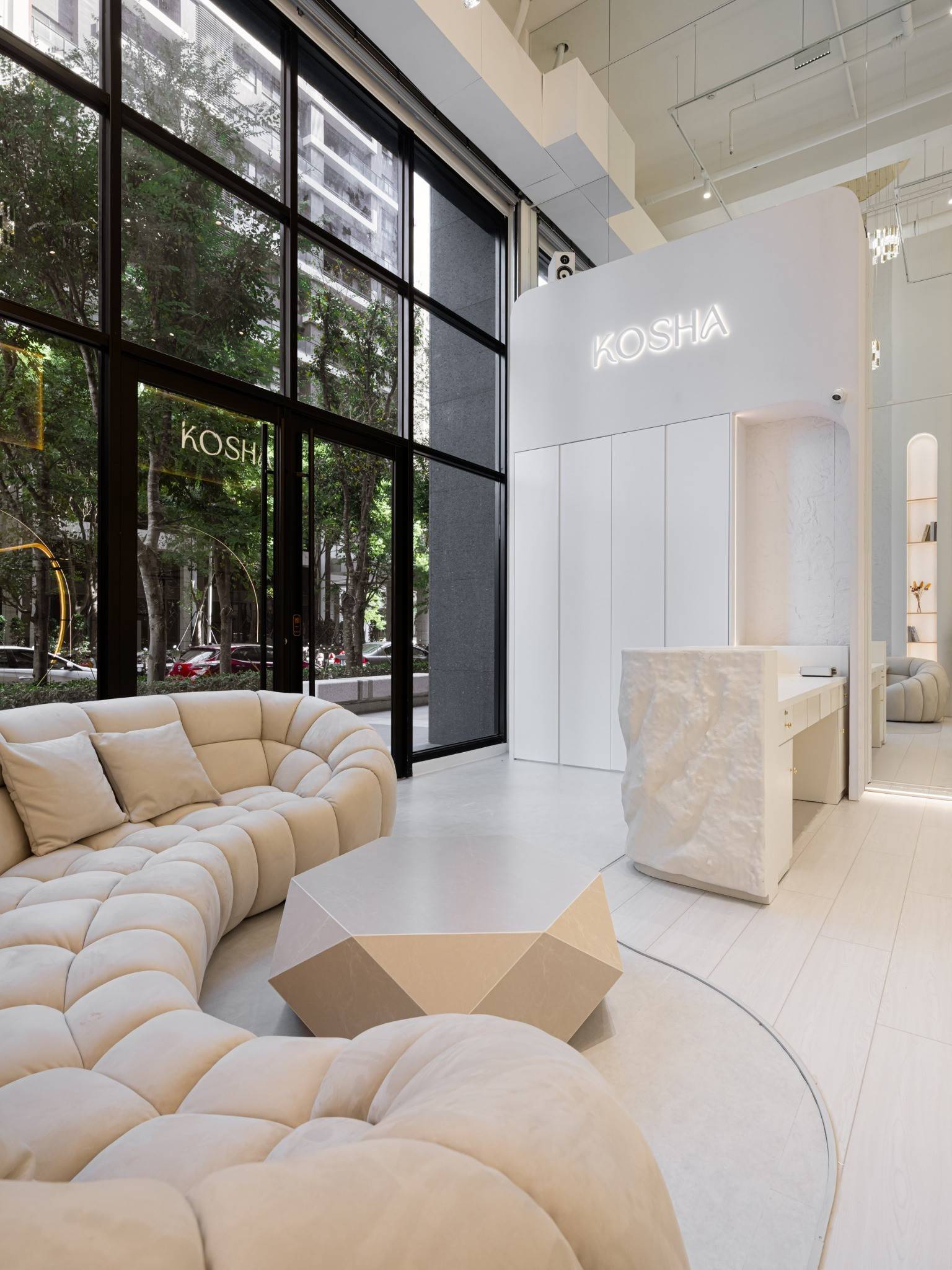 柔白序曲_皮拉提斯夢想館