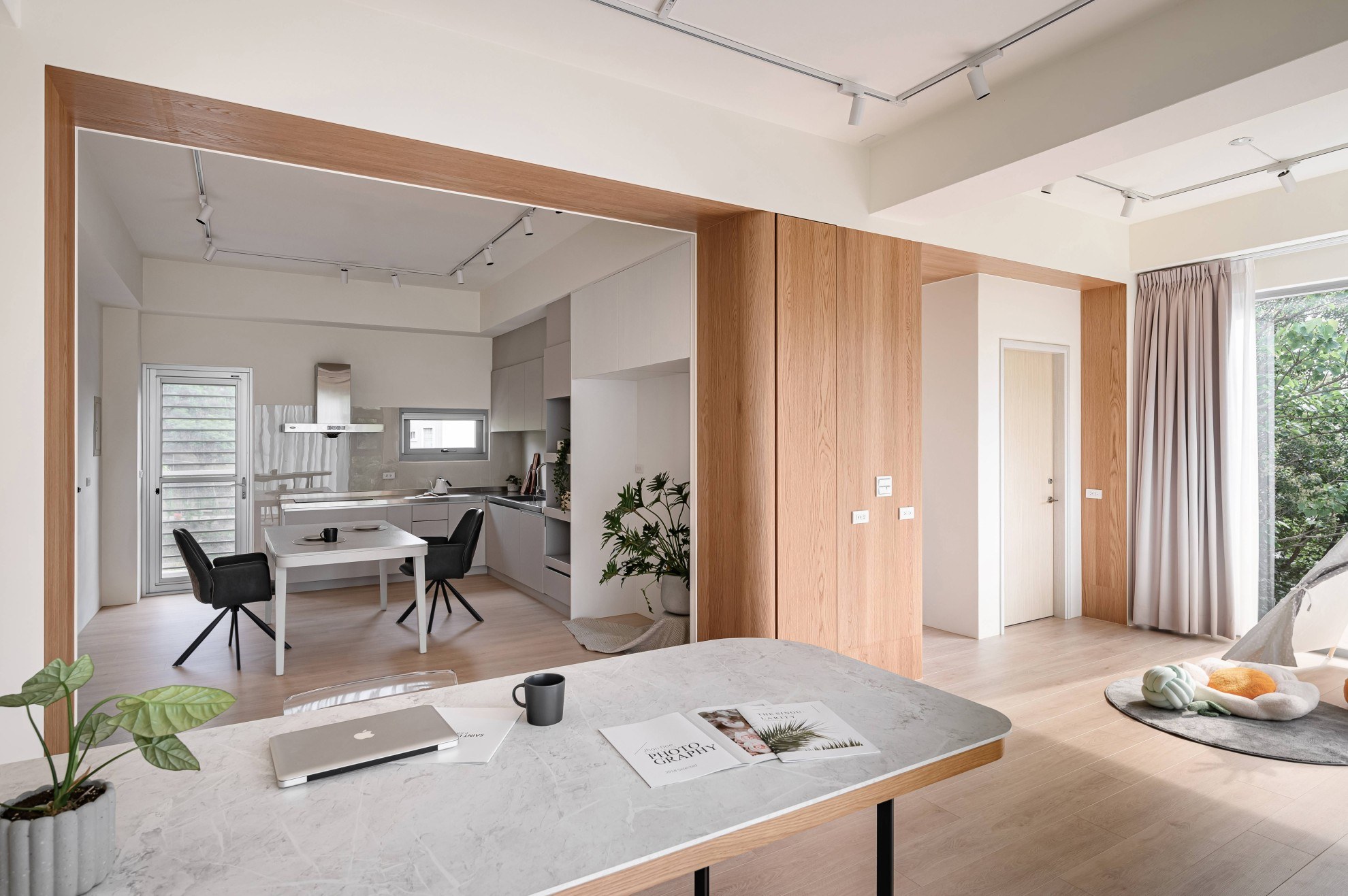 找室內設計公司自地自建一坪多少錢？了解費用、流程與注意事項